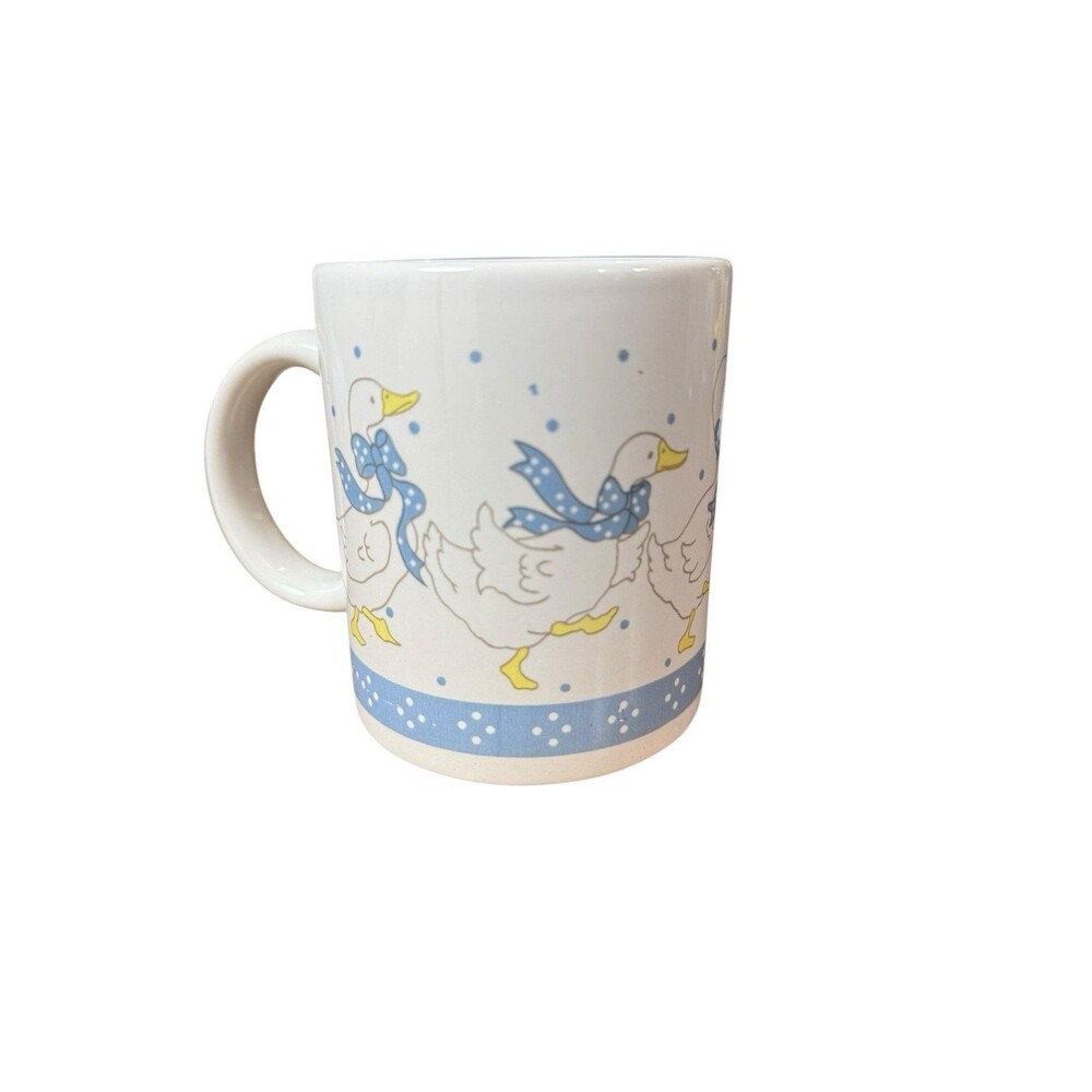 Vintage Bowed Geese Coffee Mug Tea Cup Goose Goslings 8-9 oz Grannycore EUC